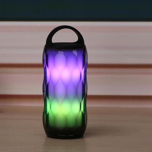 深圳工厂现货新品蓝牙音箱七彩触控呼吸灯厂家bluetooth speaker